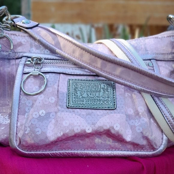 Rare Coach Poppy Lilac Handbag - Picture 4 of 15